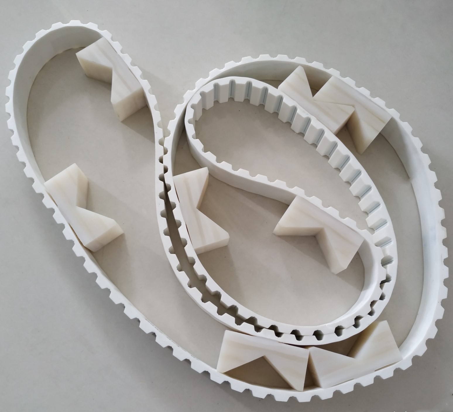 Nut AT5/AT10/AT20/3M 5M 8M 14M/PPR8 Baffle conveyor belt Block synchronous belt polyurethane PU transmission belt